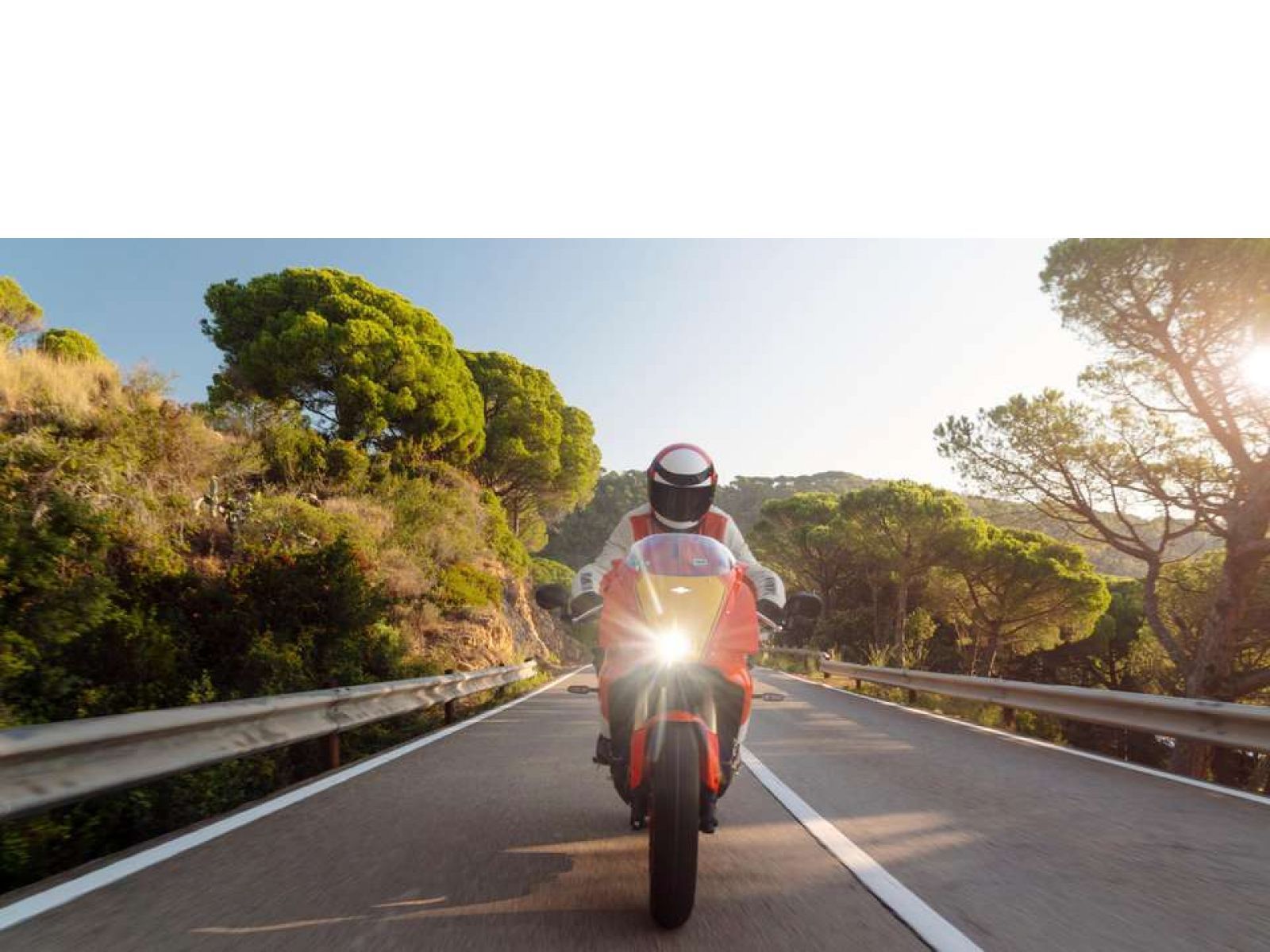 Мотоцикл YAMAHA XSR 900 GP (Legend Red) 2024